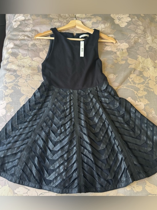 Alice + Olivia Dresses & Skirts - Alice + Olivia Women's Zilla Goat Leather Mini Black Dress Paneled Ponte 2 NWT
